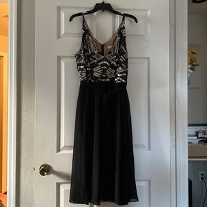 DRESS THE POPULATION Alicia Mixed Media Cocktail Dress Black & White XL Like New